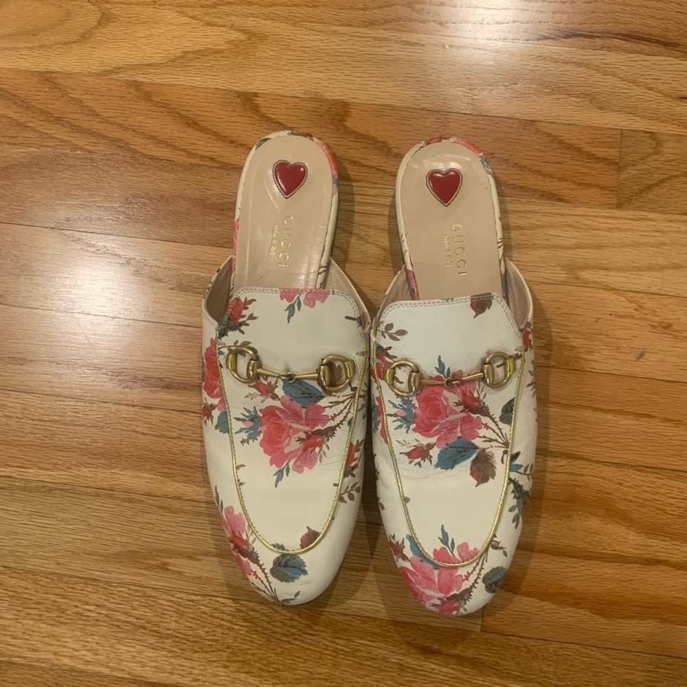 Gucci Cream Floral Mules with Gold Accents